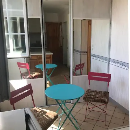 Chez Martine Hupsi Δωμάτια σε οικογενειακή κατοικία *